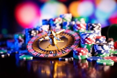 sawit88 app showing live blackjack and roulette tables